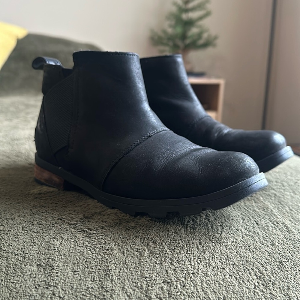 SOREL Emelie III Chelsea Waterproof Ankle Boots